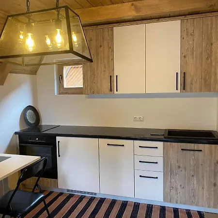Alpesi faház Little Cabin *